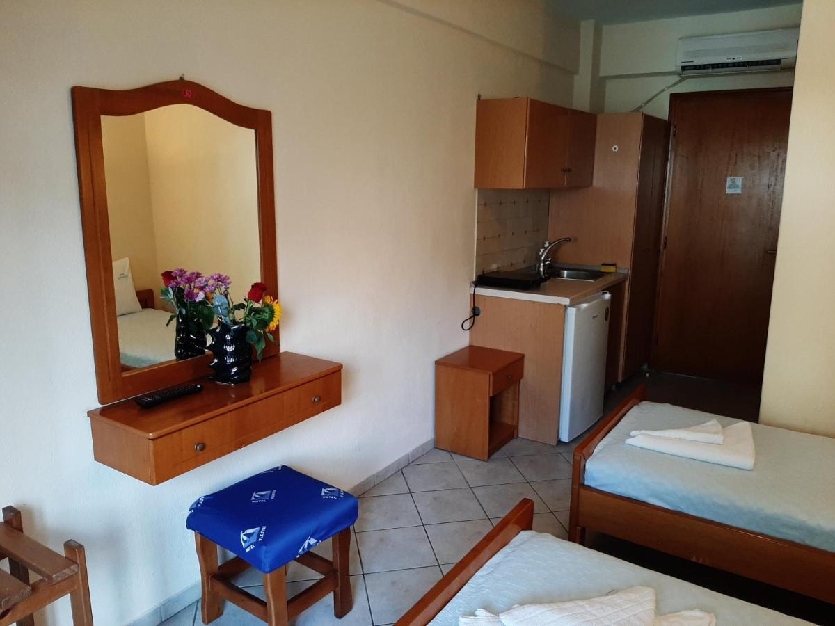 Hotel Flesvos Пефкохори Экстерьер фото