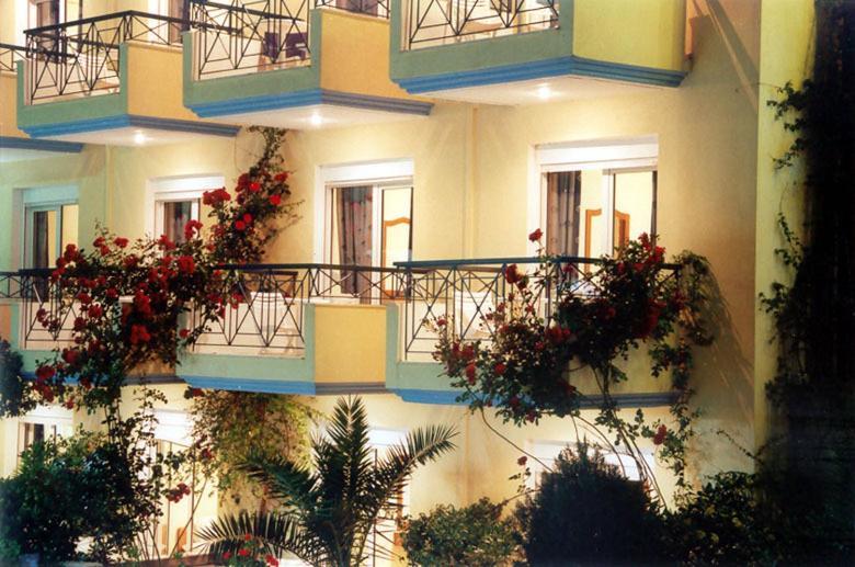Hotel Flesvos Пефкохори Экстерьер фото